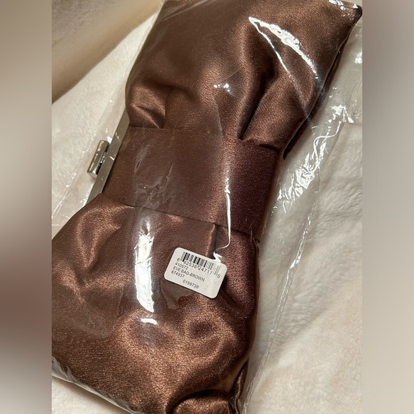 NEW BROWN W/RHINESTONES CLUTCH PURSE BIJOUX TERNER - Picture 4 of 11